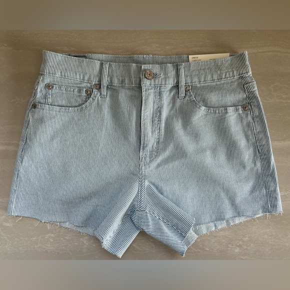 American Eagle Outfitters Pants - American Eagle Outfitters Striped Jean Shorts Stretch High Rise 98% Cotton